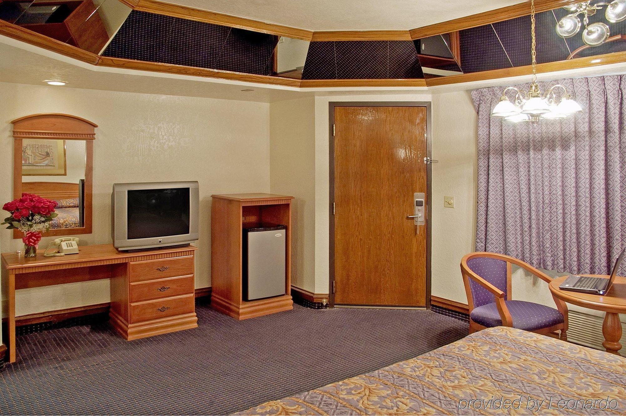 Americas Value & Angeles Downtown Sw Motel Los Angeles